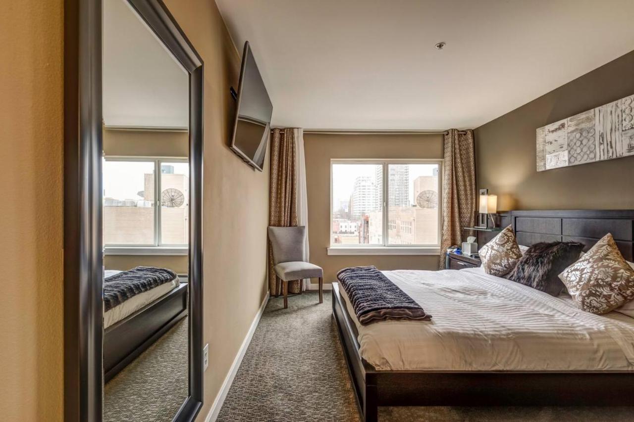 Modern Downtown Top Floor Penthouse With Bay Views Сіетл Екстер'єр фото